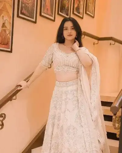 Escort Service In Mhow